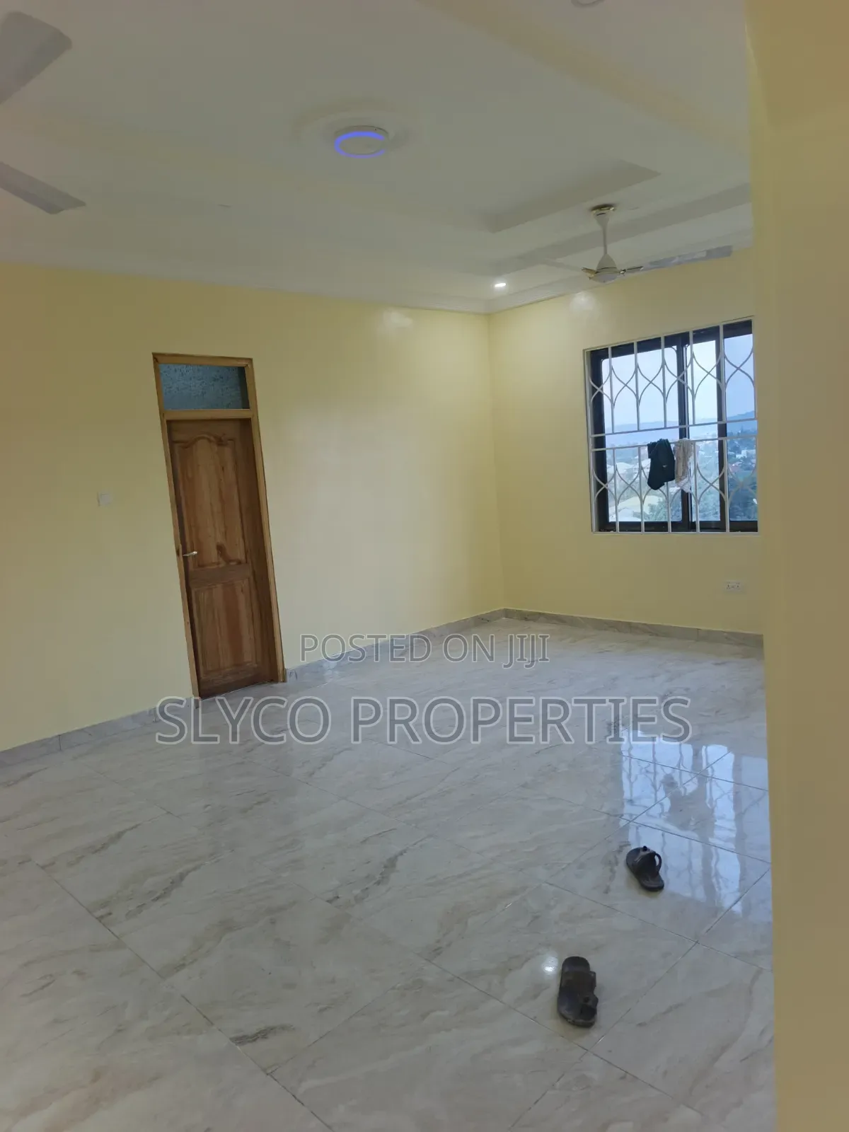 2bdrm Block of Flats in Koforidua Okorase, New-Juaben Municipal in New-Juaben Municipal