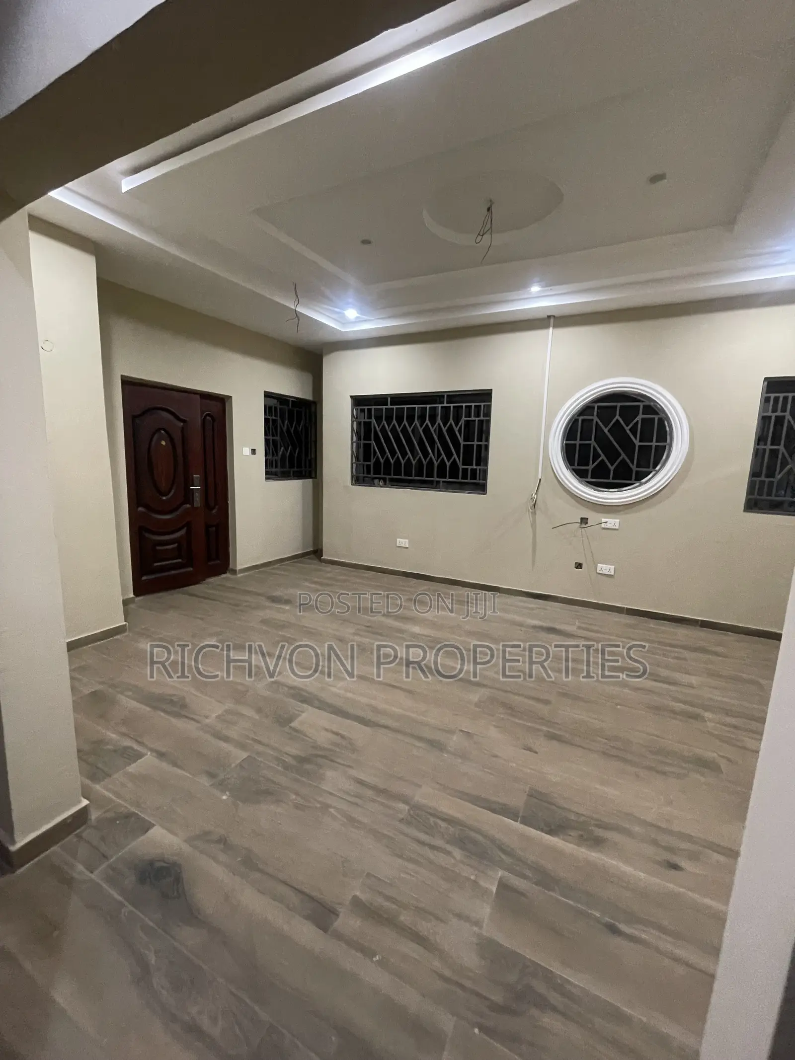 2bdrm Apartment in Richvon Properties, Baatsona Total for rent in Baatsona Total