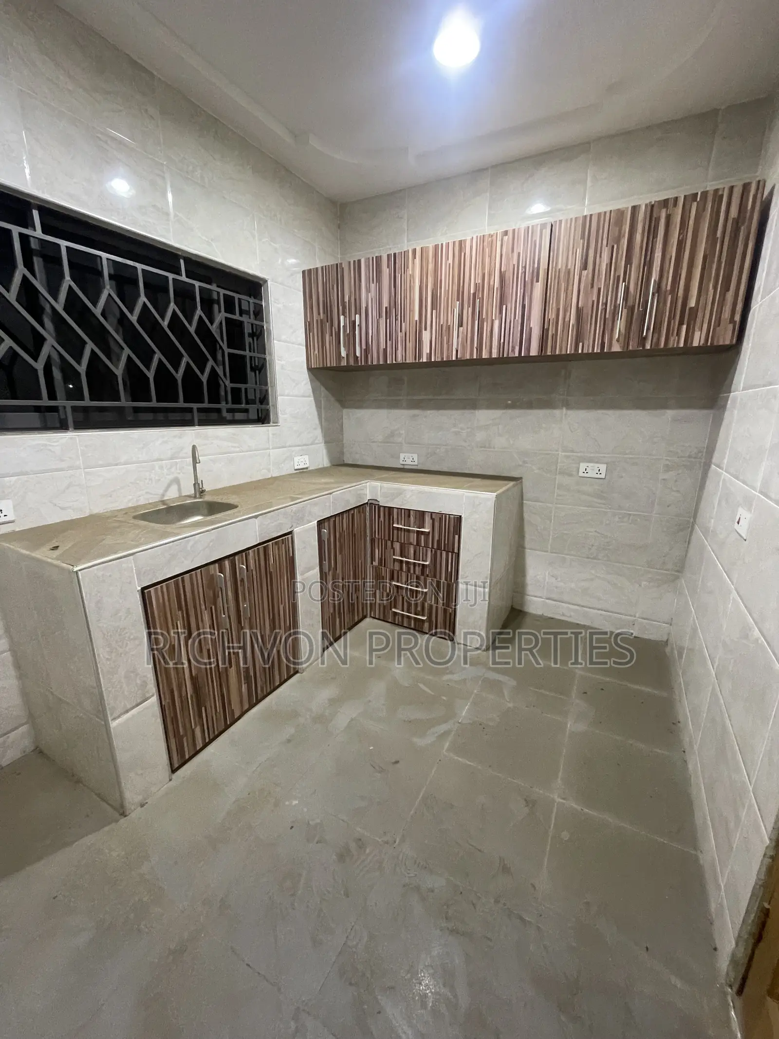2bdrm Apartment in Richvon Properties, Baatsona Total for rent in Baatsona Total