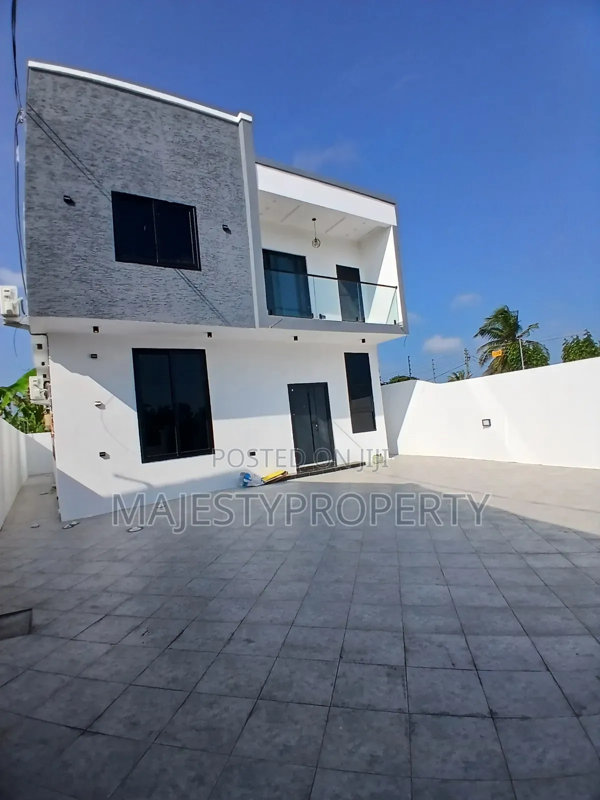 4bdrm House in Batsona, Baatsona Total for sale in Baatsona Total