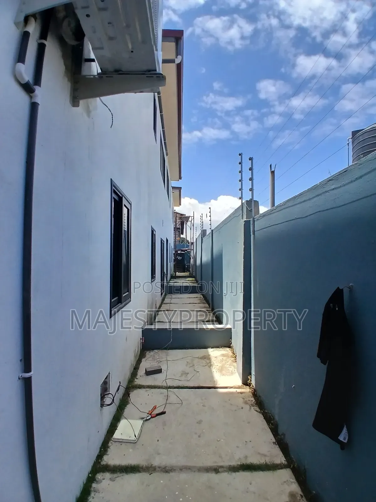 2bdrm Apartment in Batsona, Baatsona Total for sale in Baatsona Total