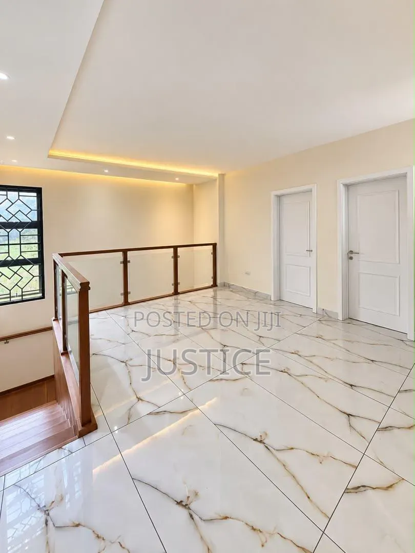 3bdrm Duplex in Ayi Mensah, Oyarifa Mall Area for rent in Oyarifa Mall Area