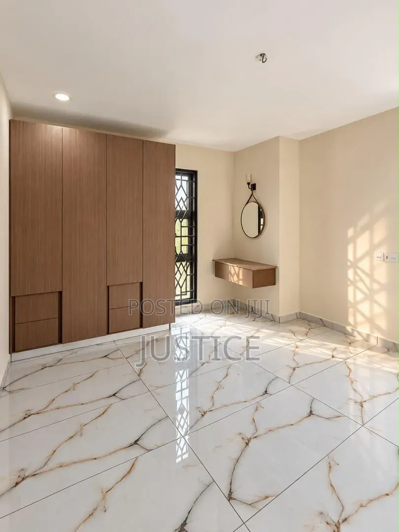 3bdrm Duplex in Ayi Mensah, Oyarifa Mall Area for rent in Oyarifa Mall Area