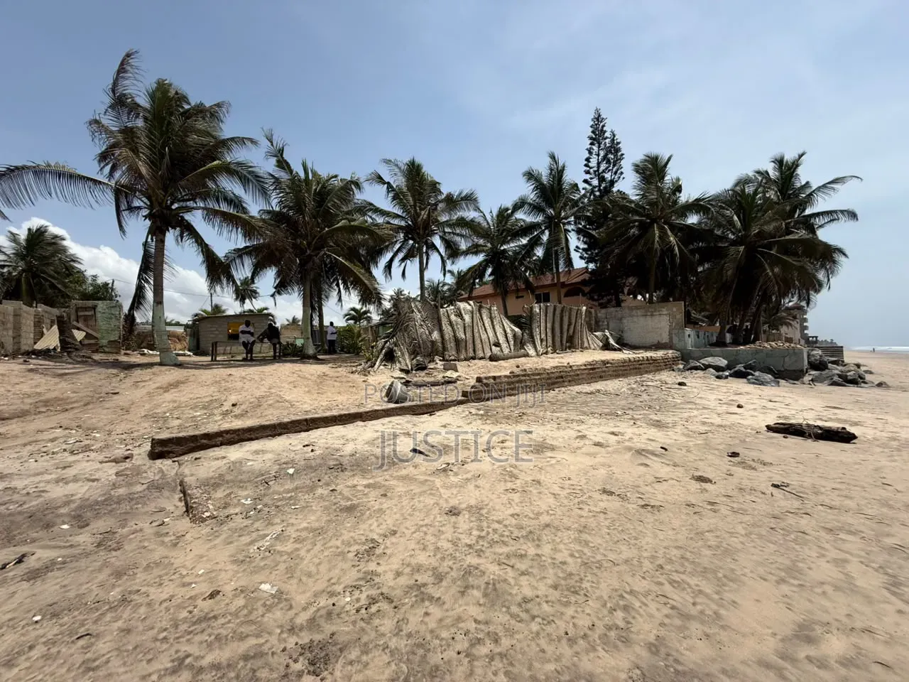 BeachFront 2 Plots of Land Krokrobitey in Millenium City