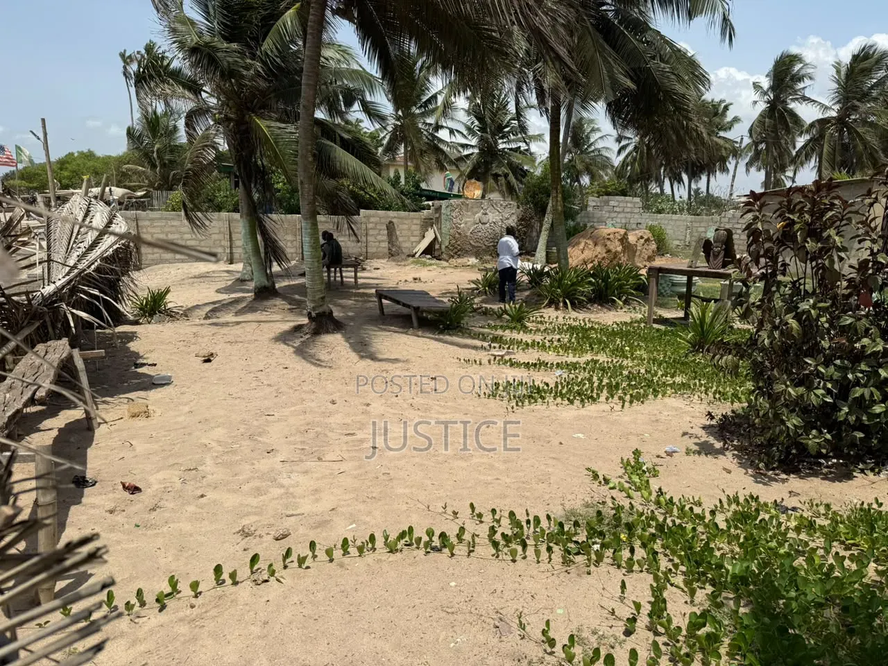 BeachFront 2 Plots of Land Krokrobitey in Millenium City