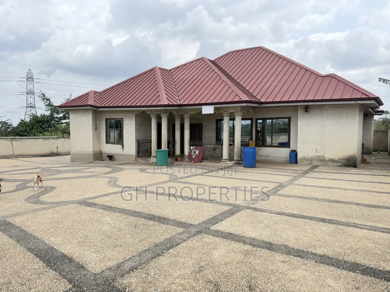 4bdrm House in Ejisu Kwamo, Kumasi Metropolitan for sale in Kumasi Metropolitan