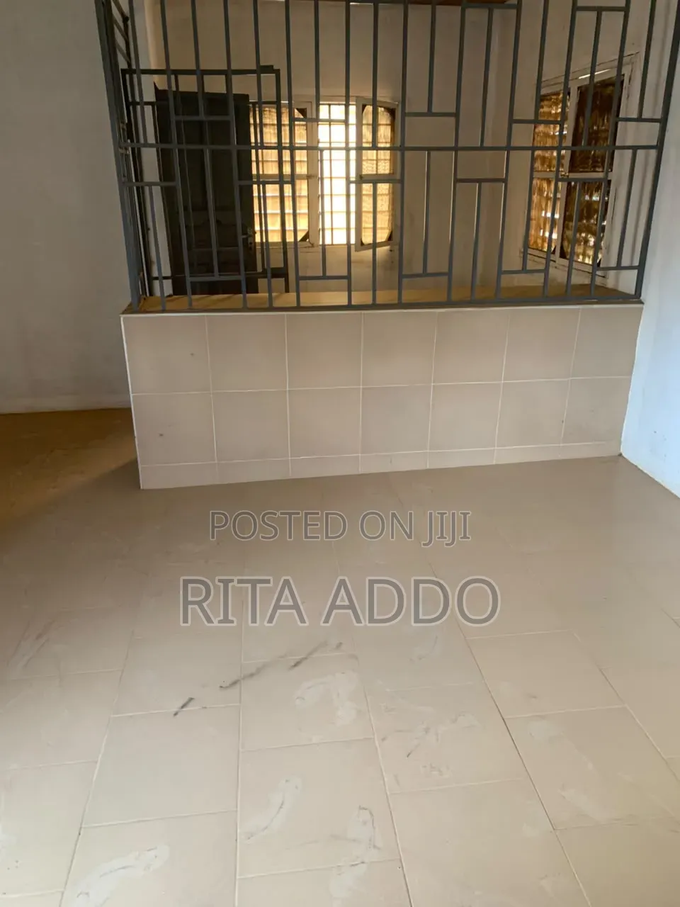 Shop for Rent in Lake Side Estate