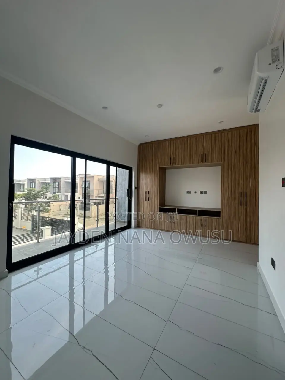 4bdrm House in Sakumono Estate for sale in Sakumono