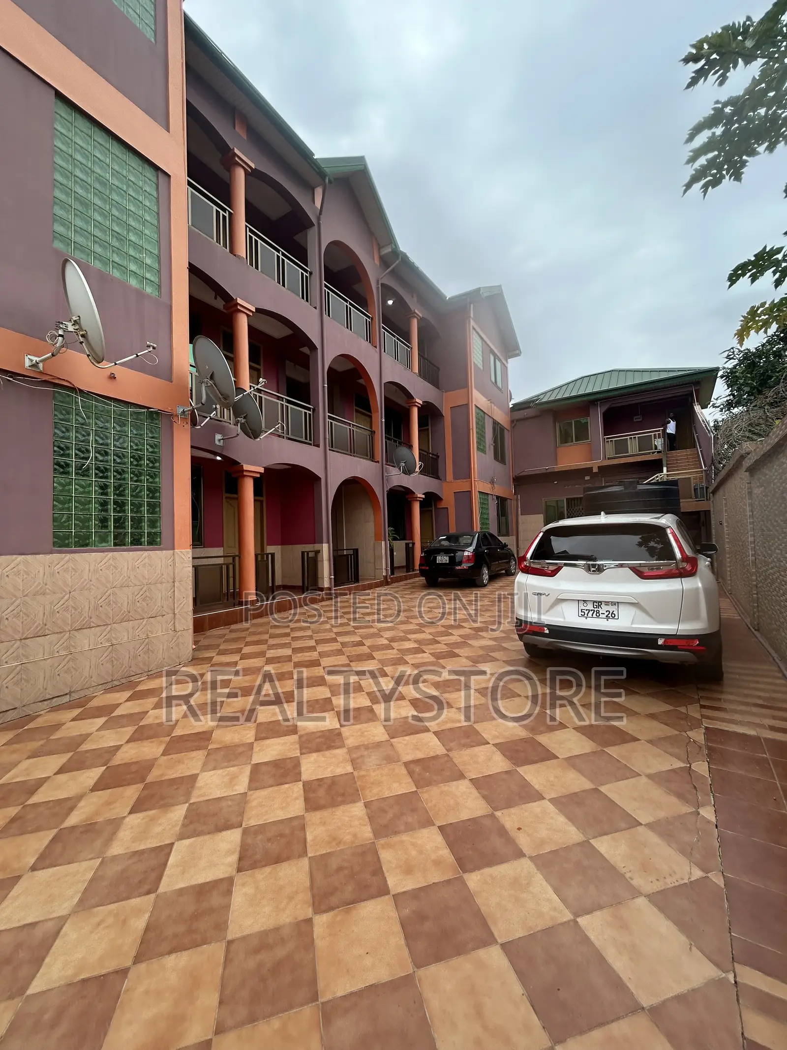 2bdrm Apartment in Atomic Down, Accra Metropolitan for rent in Accra Metropolitan