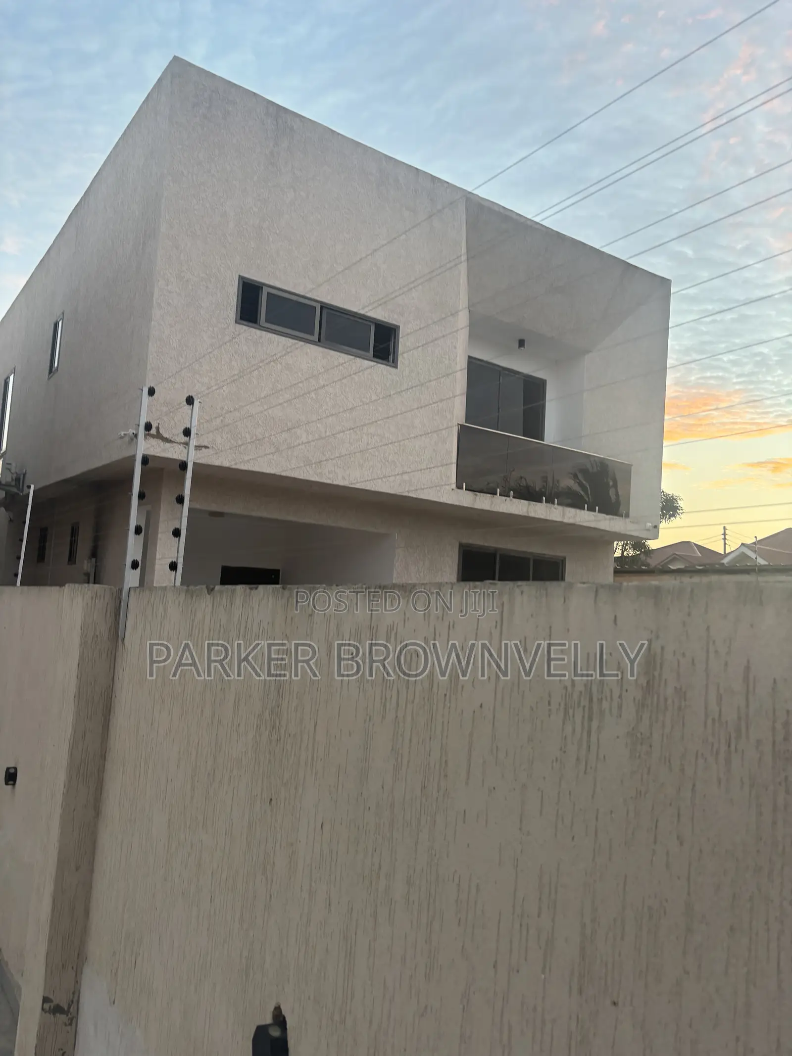 Furnished 5bdrm House in Aa_E Properties, Ashaley Botwe for sale in Ashaley Botwe