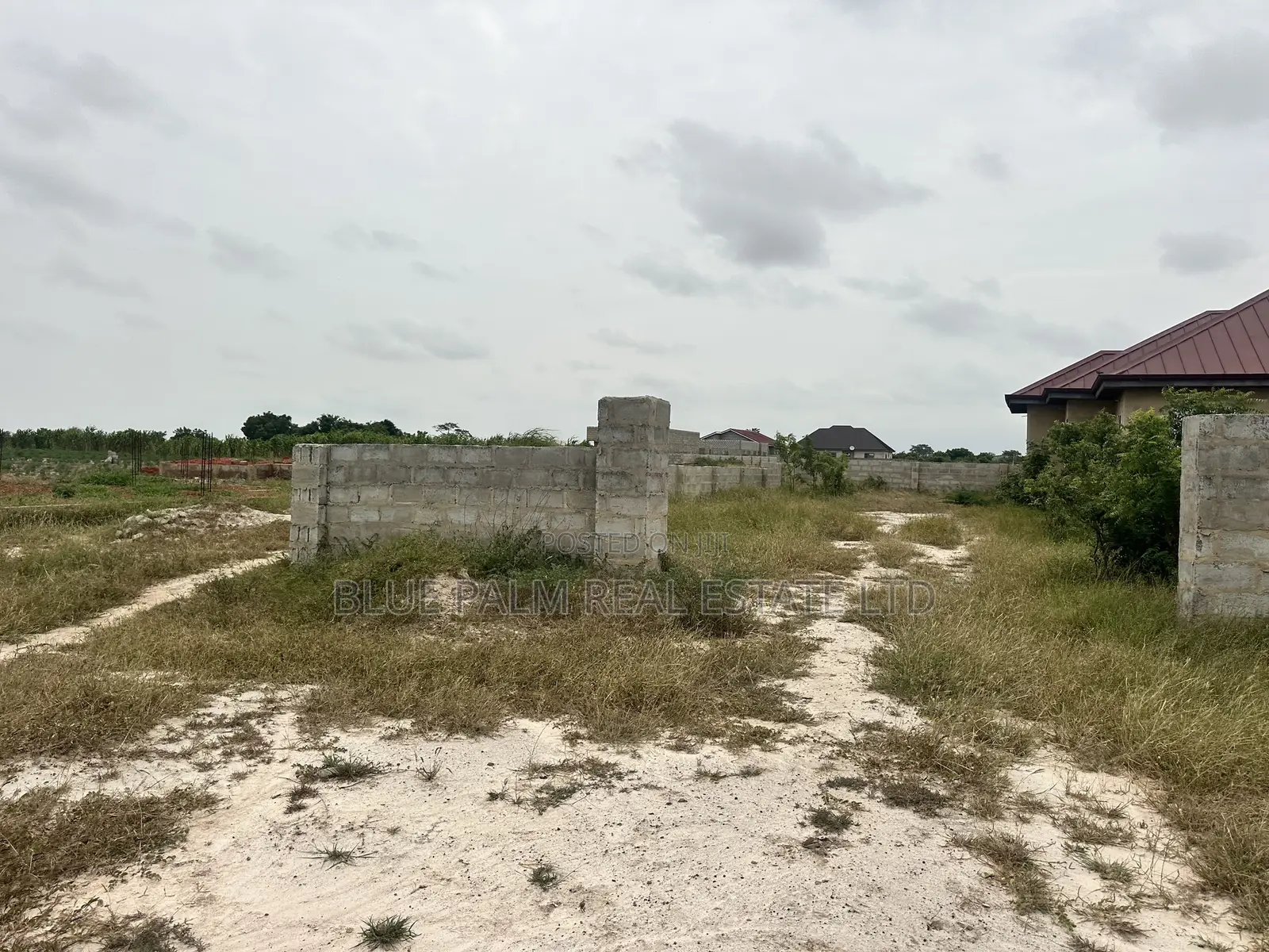 Luxury Meets Accesibility/ Tsopoli in Accra Metropolitan