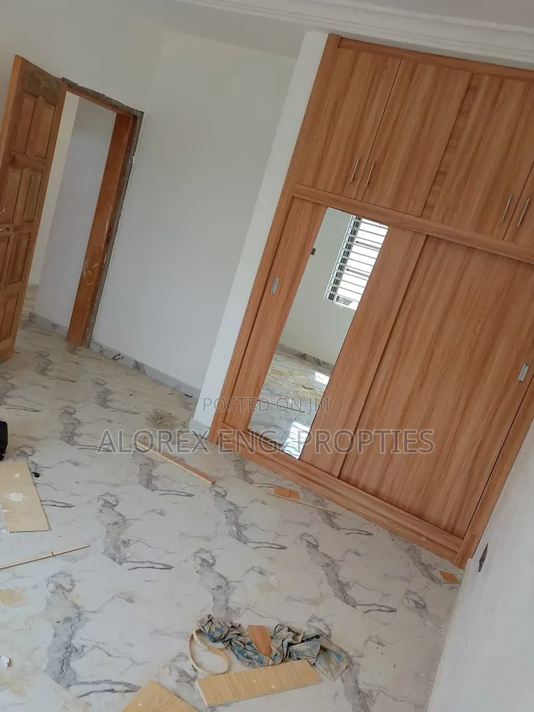 1bdrm Apartment in Oyibi, Sasaabi for rent in Sasaabi