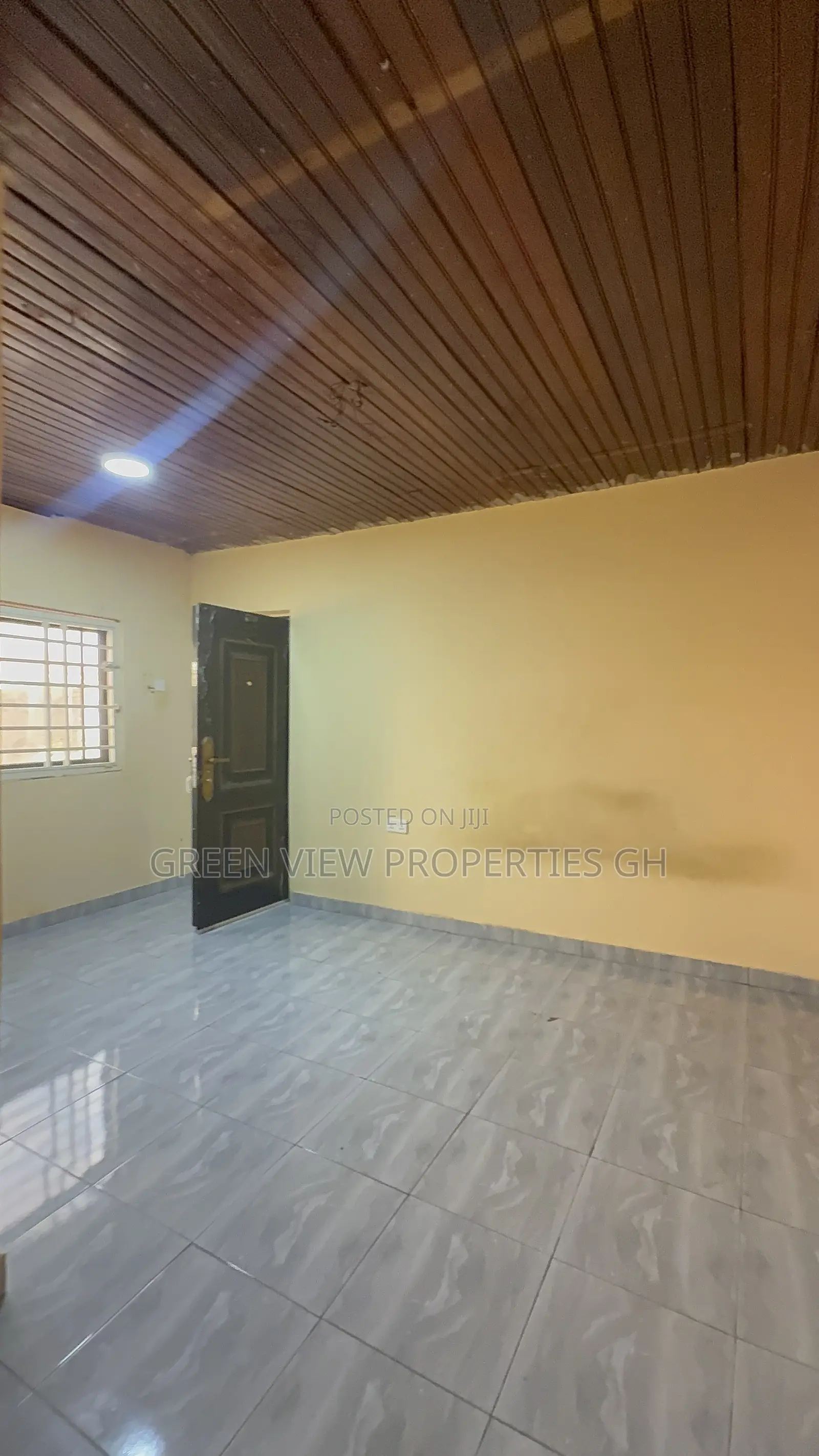 1bdrm Room & Parlour in West Hills Mall Area for rent in West Hills Mall Area