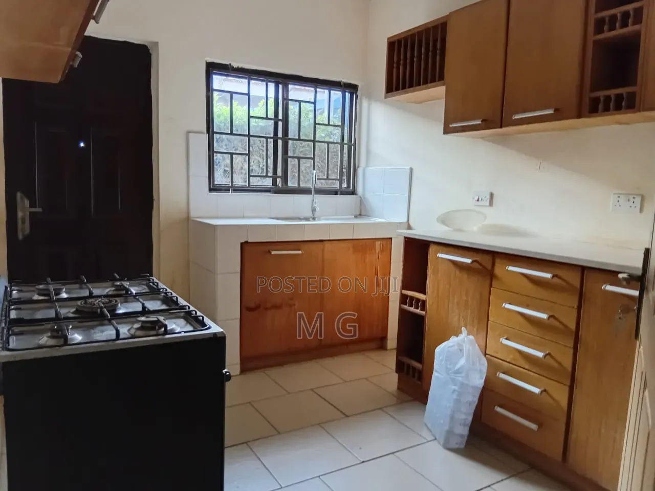 Furnished 3bdrm Apartment in Devtraco Estate, Community 25 for rent in Community 25