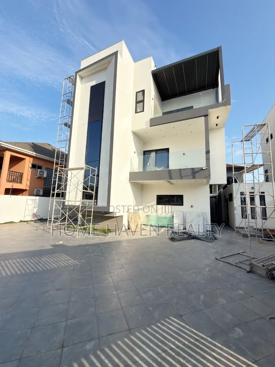 4bdrm House in East Legon, Ghana Link Area for sale in Ghana Link Area