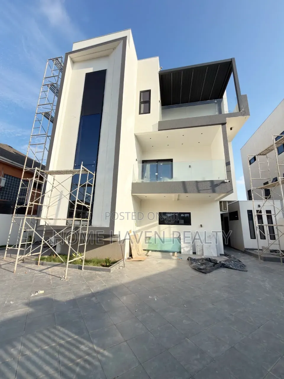 4bdrm House in East Legon, Ghana Link Area for sale in Ghana Link Area