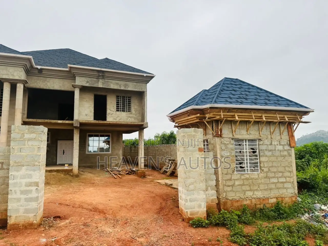 7bdrm Mansion in Asoreba Estate, Nsawam Adoagyiri Municipal for sale in Nsawam Adoagyiri Municipal
