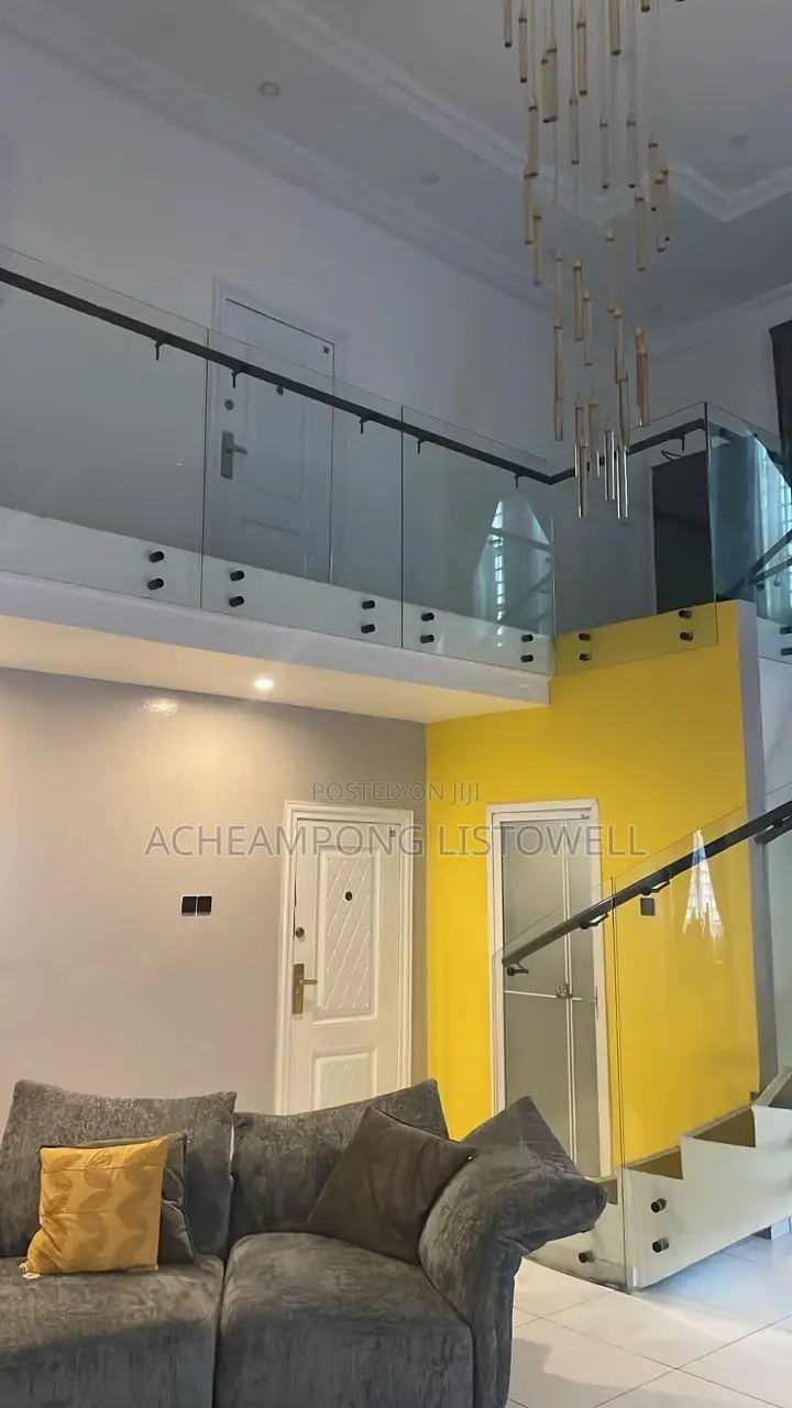 Furnished 4bdrm Mansion in I’M, MacCharty Hills for rent in MacCharty Hills