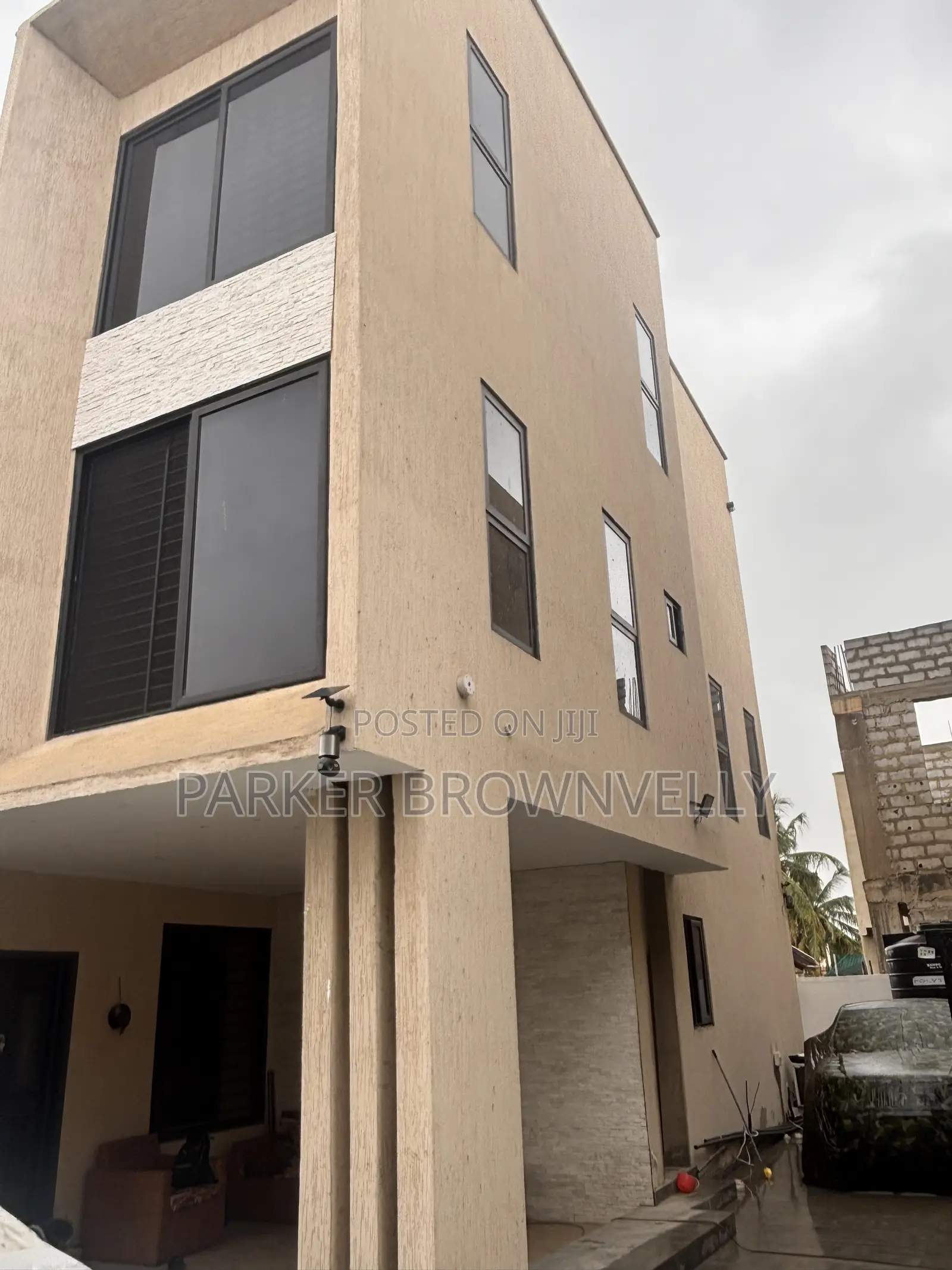 Furnished 4bdrm House in Police Station for sale in Police Station