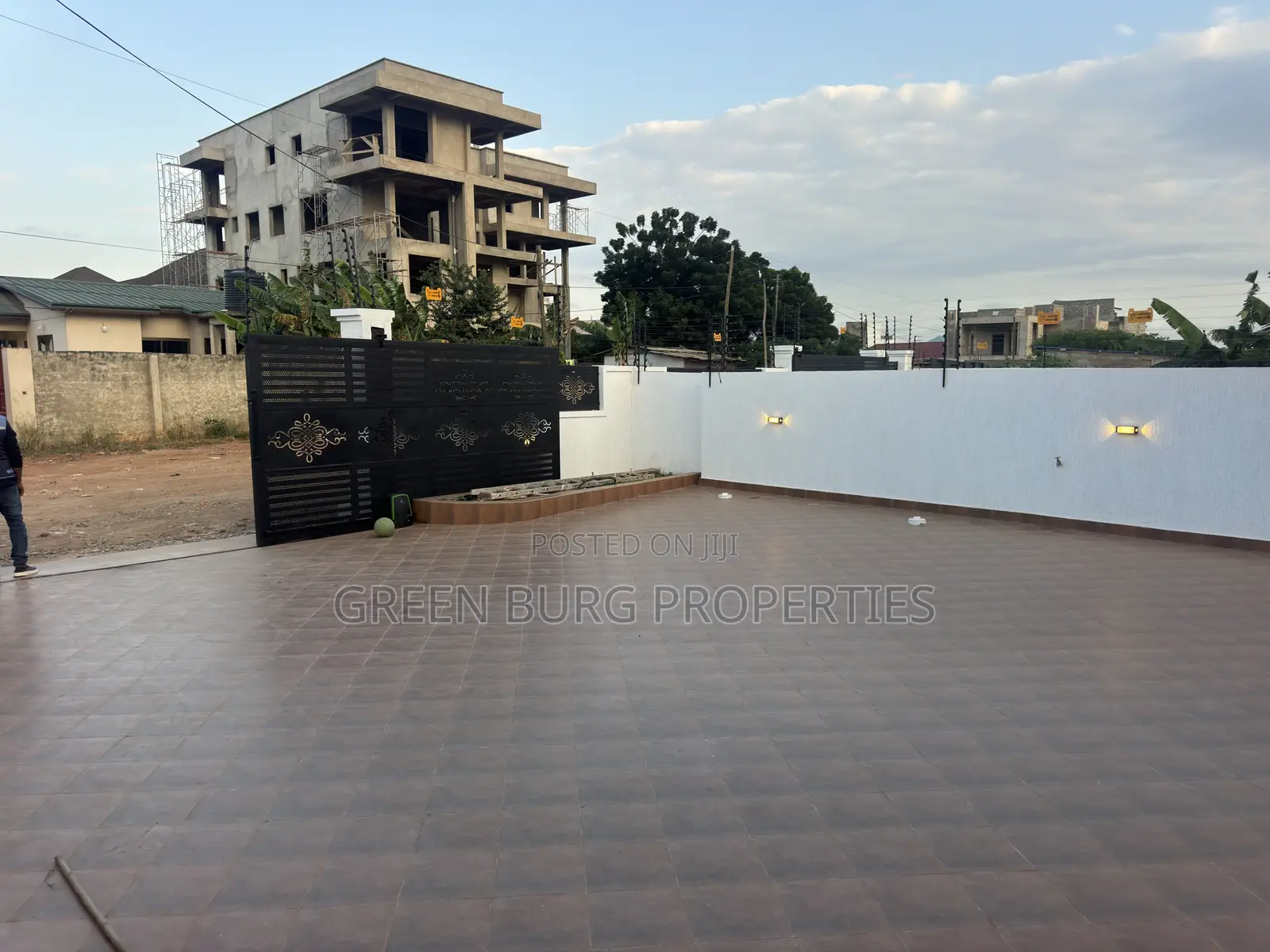 3bdrm House in Green, Oyarifa for sale in Oyarifa