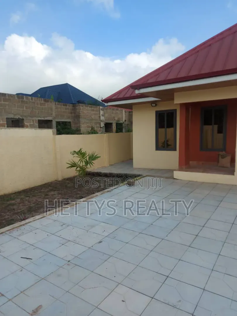 2bdrm House in School Park Area for sale in School Park Area