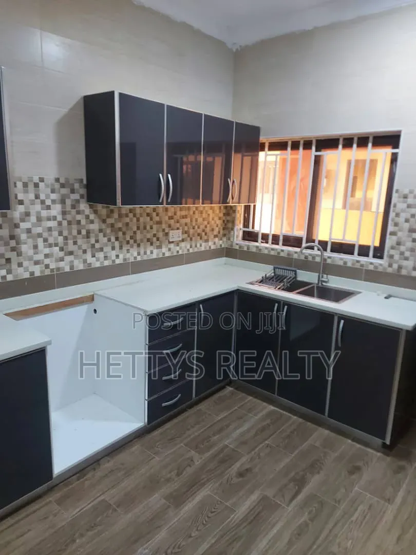 2bdrm House in School Park Area for sale in School Park Area