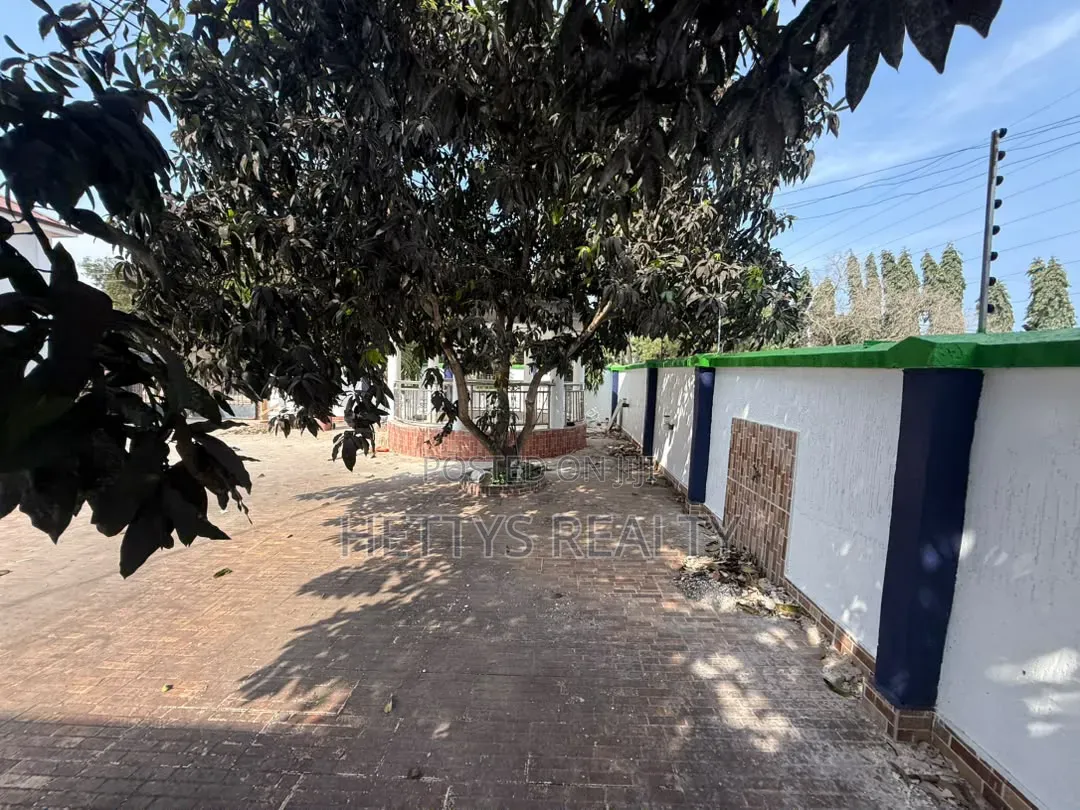 Titled Furnished 19 Bedrooms Hospital for Sale at Kasoa Krispo City in Toll Booth