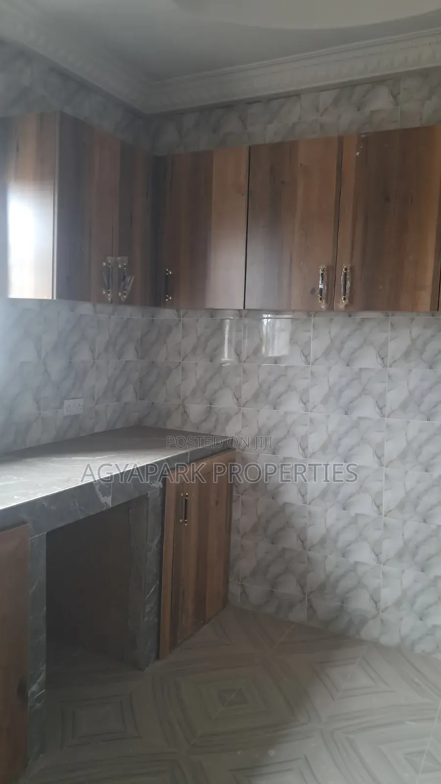 2bdrm Apartment in Doblogono, Amasaman for rent in Amasaman