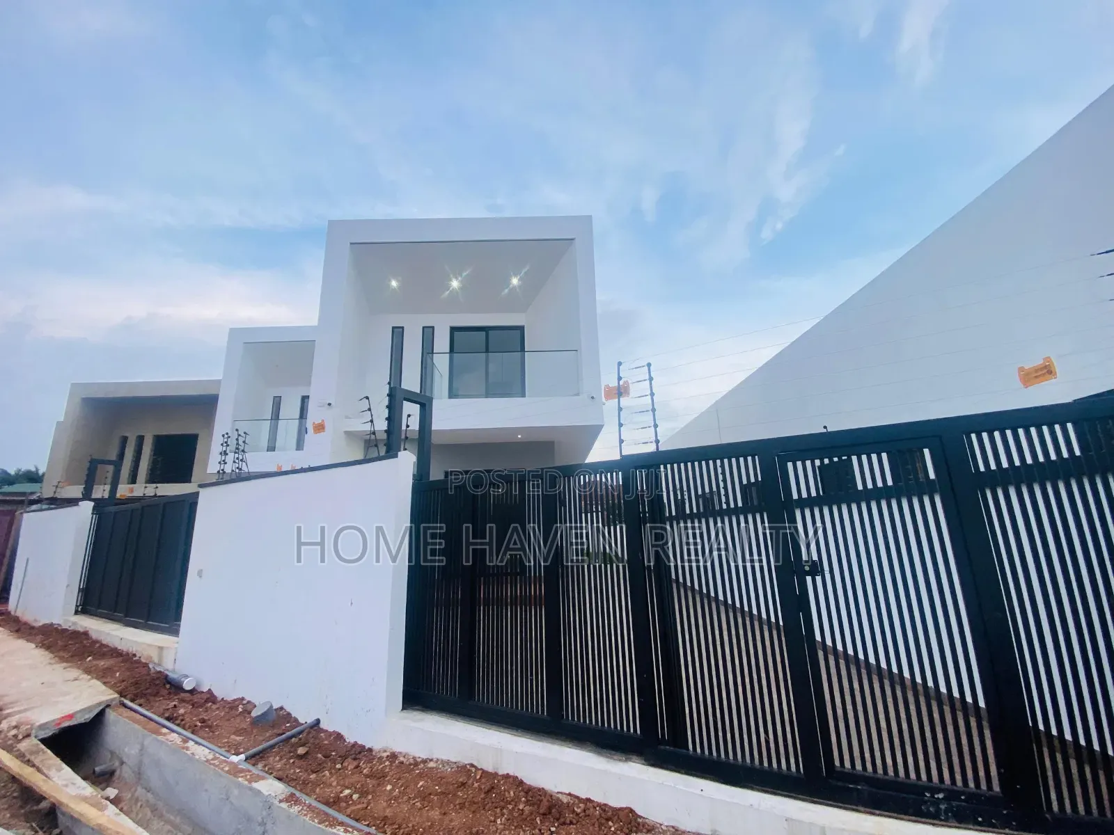2bdrm House in Spintex Coastal, Baatsona Total for sale in Baatsona Total
