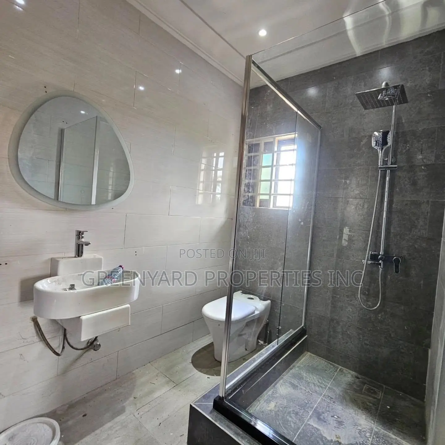 4bdrm House in Junction Ritz, Adenta for sale in Adenta