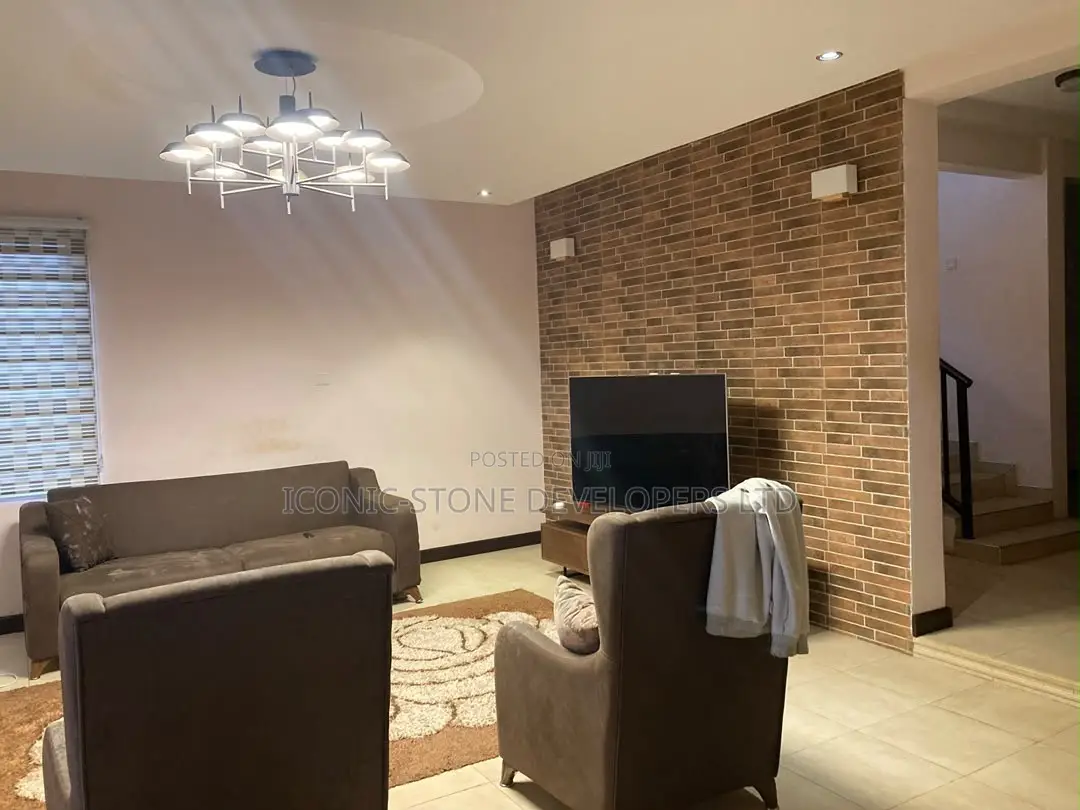 4bdrm House in Lakeside Comm 5 for rent in Lake Side Estate