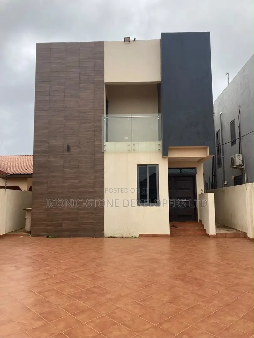 4bdrm House in Lakeside Comm 5 for rent in Lake Side Estate
