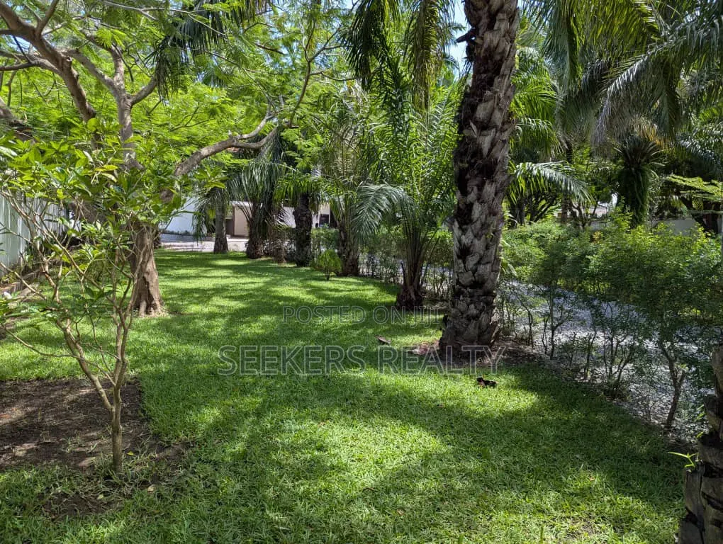 7bdrm House in Seekers Realty, US Embassy Area for rent in US Embassy Area