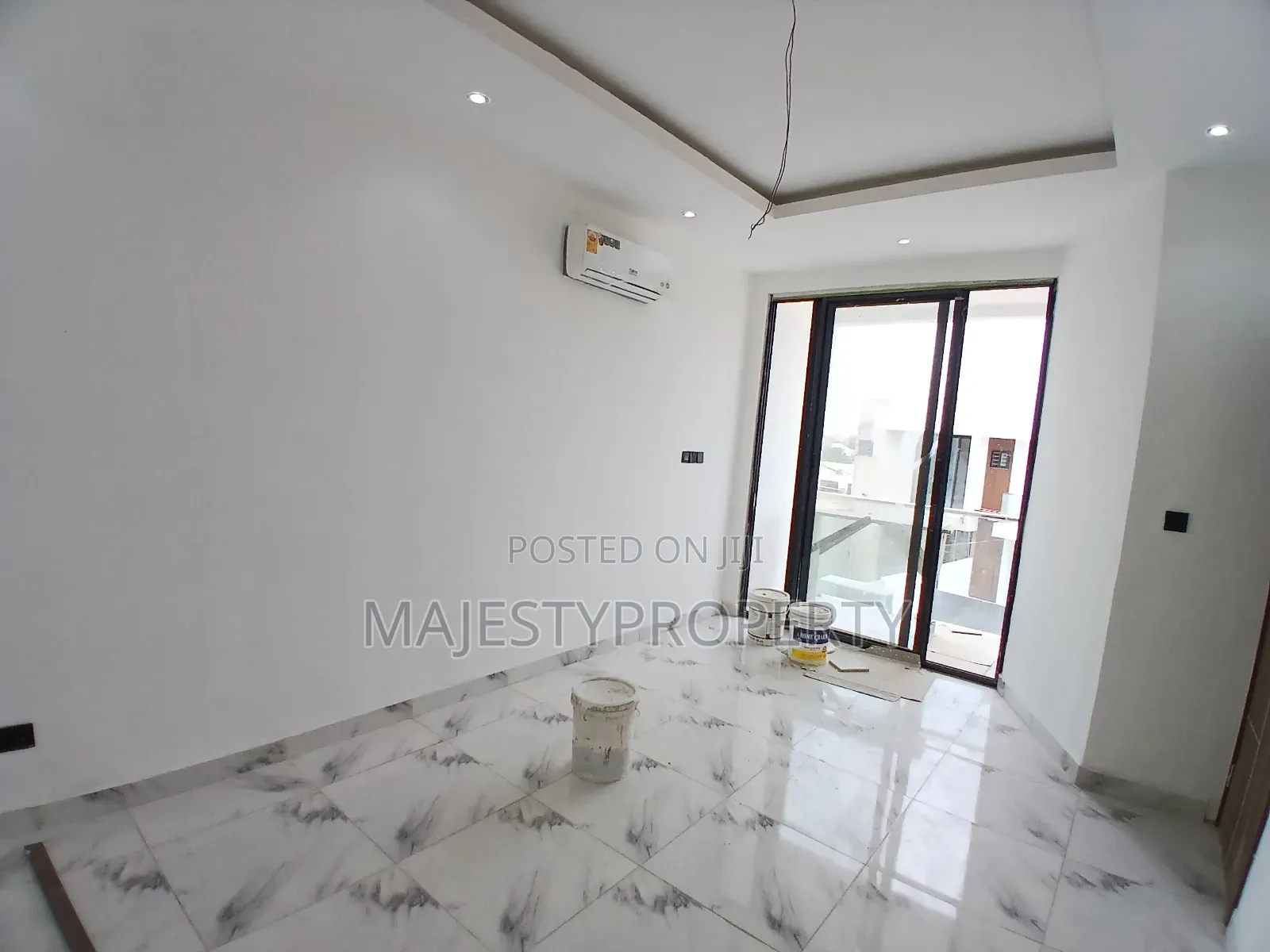 2bdrm House in Ashaley Botwe School for sale in School Junction
