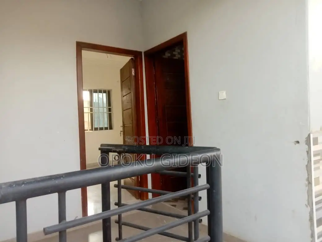 1bdrm Apartment in Oduman Junction, Manhean for rent in Manhean