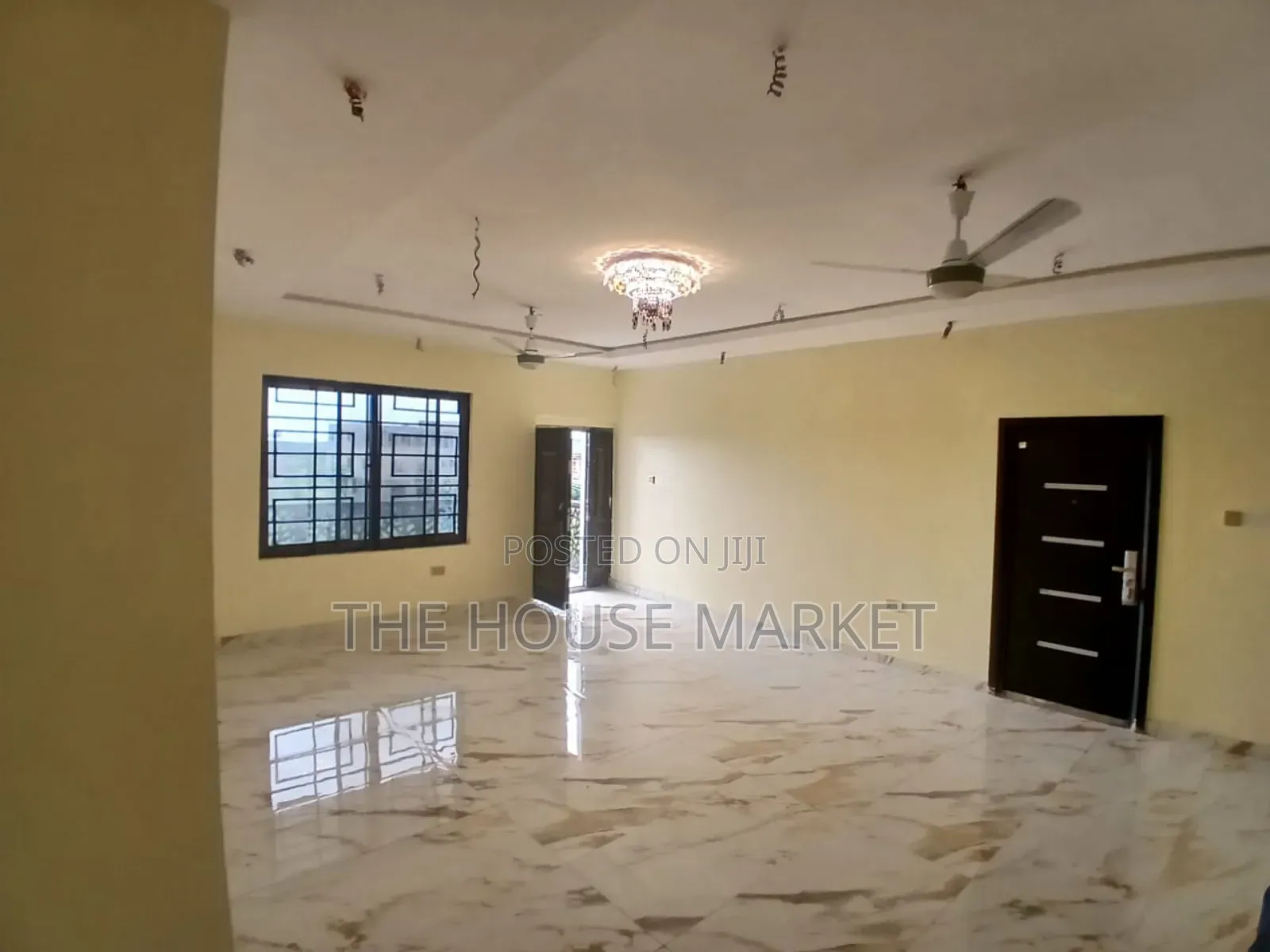 3bdrm Block of Flats in Funko, Tarkwa Nsuaem for rent in Tarkwa Nsuaem
