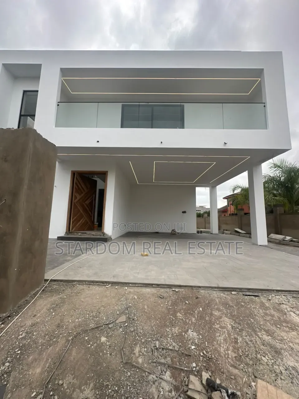 4bdrm Duplex in Spintex Road, Manet Junction for sale in Manet Junction