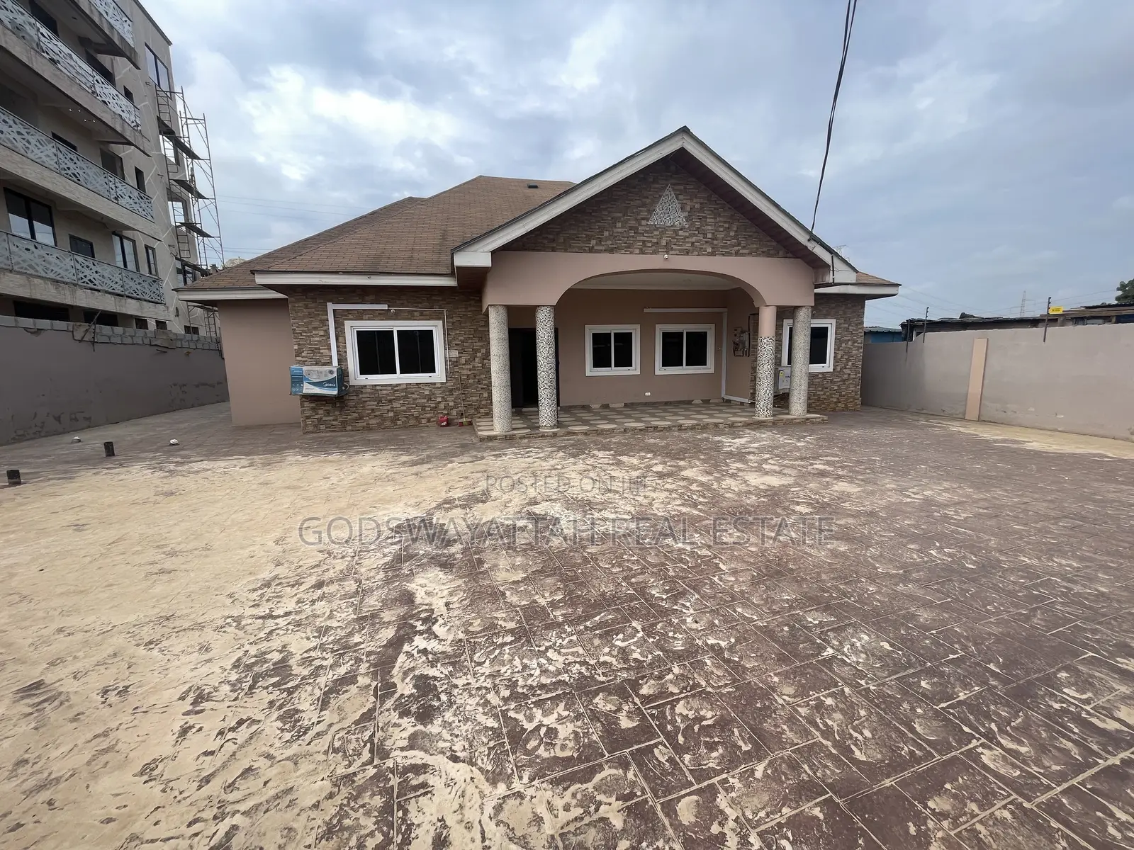 5bdrm House in East Legon, Adjiriganor for rent in Adjiriganor
