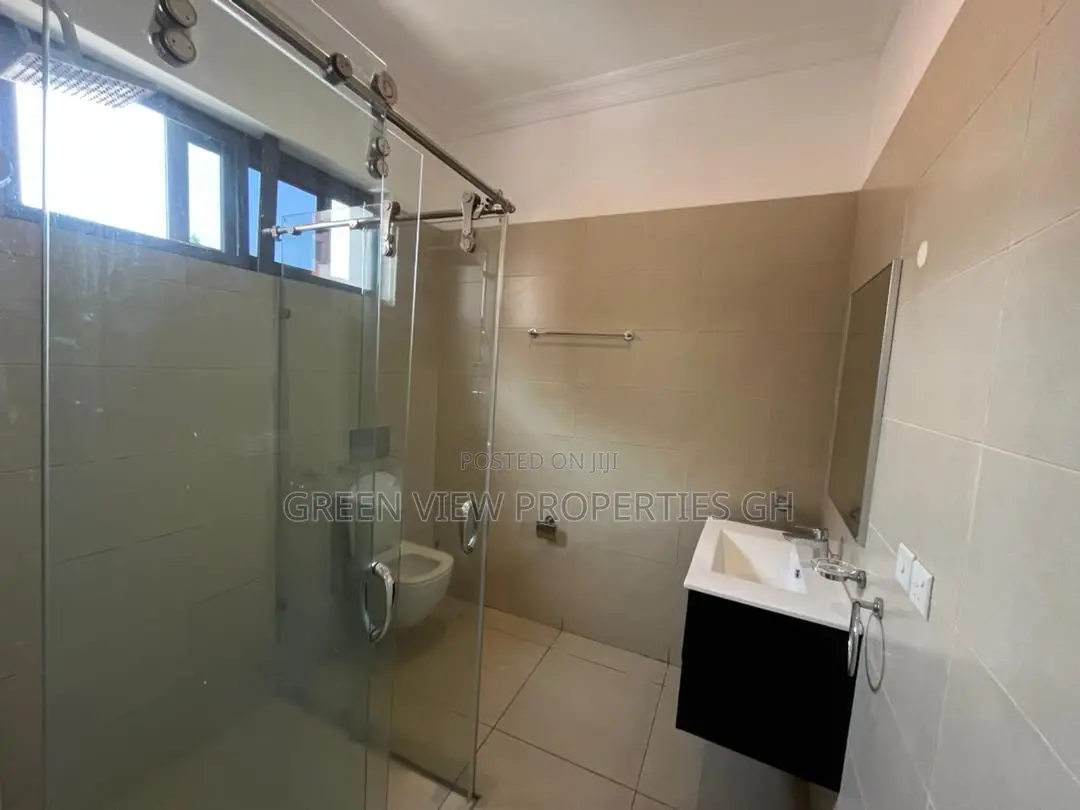 3bdrm Duplex in East Legon for rent in East Legon
