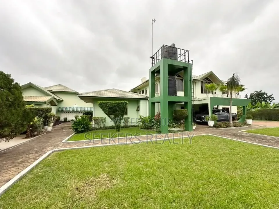 6bdrm House in Ghana Flag for sale in Ghana Flag