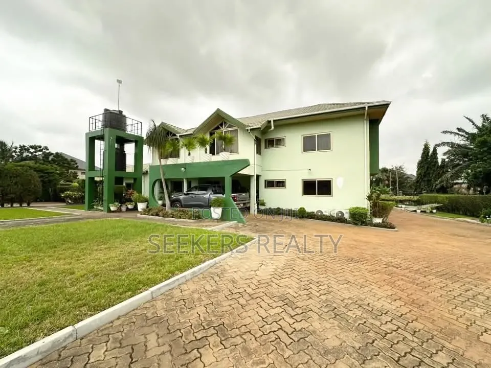 6bdrm House in Ghana Flag for sale in Ghana Flag
