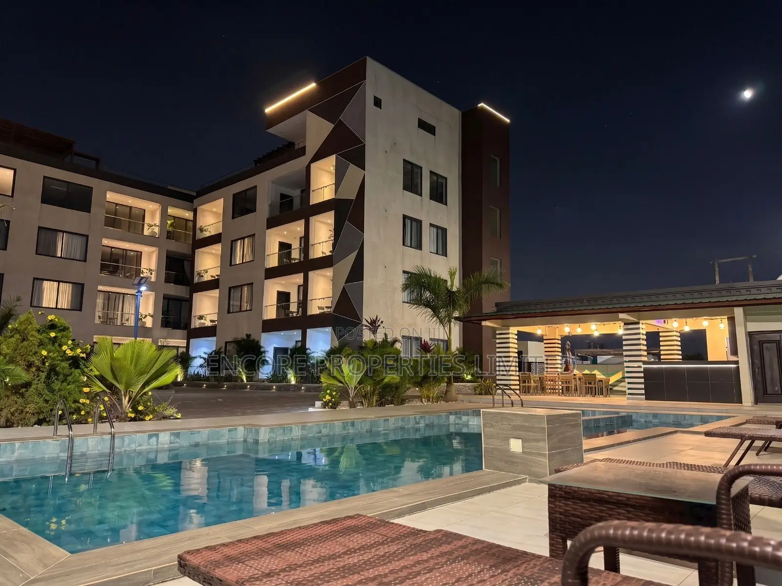 Furnished 1bdrm Apartment in , Boundary Road Area for rent in Boundary Road Area