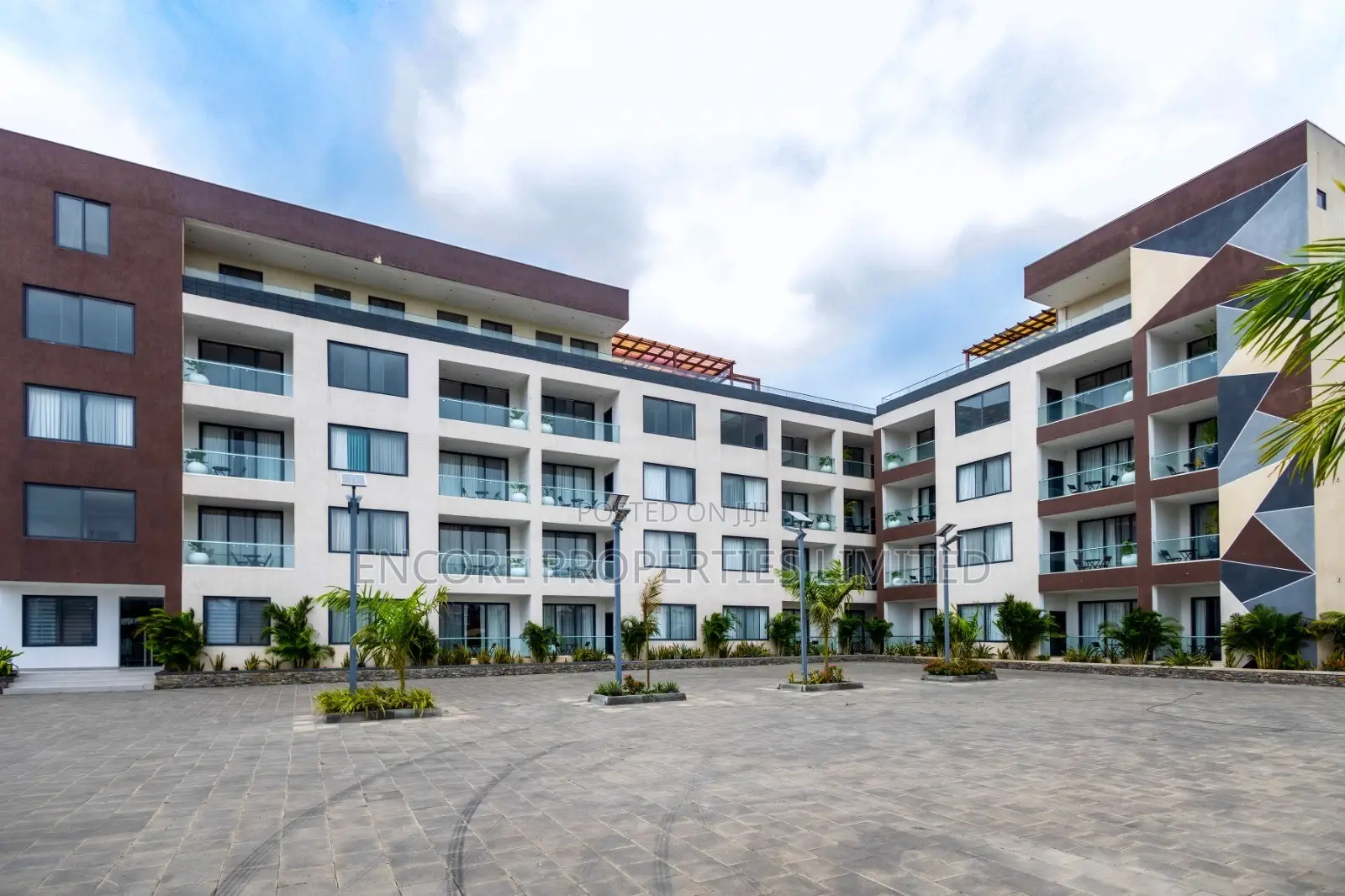 Furnished 1bdrm Apartment in , Boundary Road Area for rent in Boundary Road Area