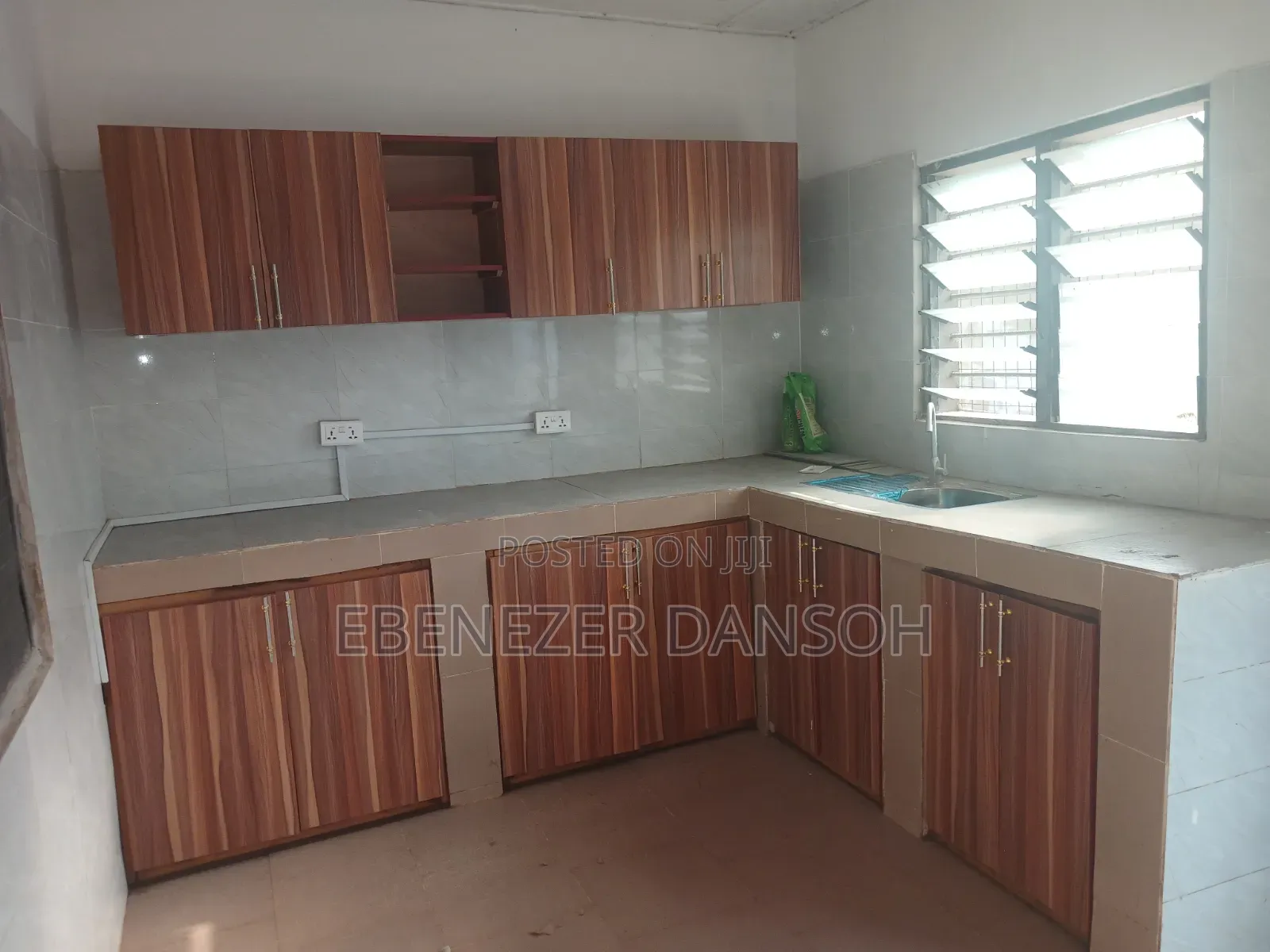 1bdrm Apartment in Telephone Pole, Tseaddo for rent in Tseaddo