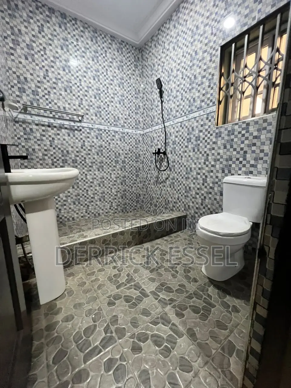 2bdrm Apartment in Christ Mind Limited, Tseaddo for rent in Tseaddo