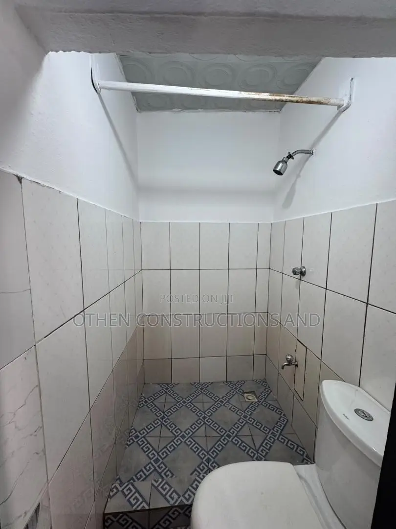 1bdrm Apartment in Othen Estate Consult, Mile 7 for rent in Mile 7
