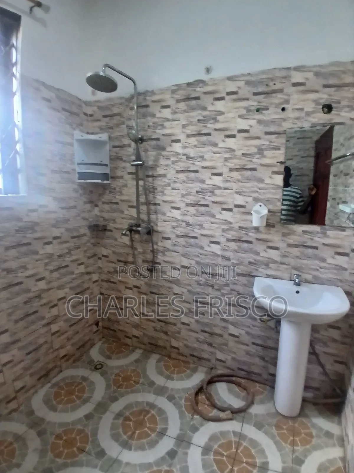 1bdrm Apartment in East Legon Ogbojo, American House for rent in American House