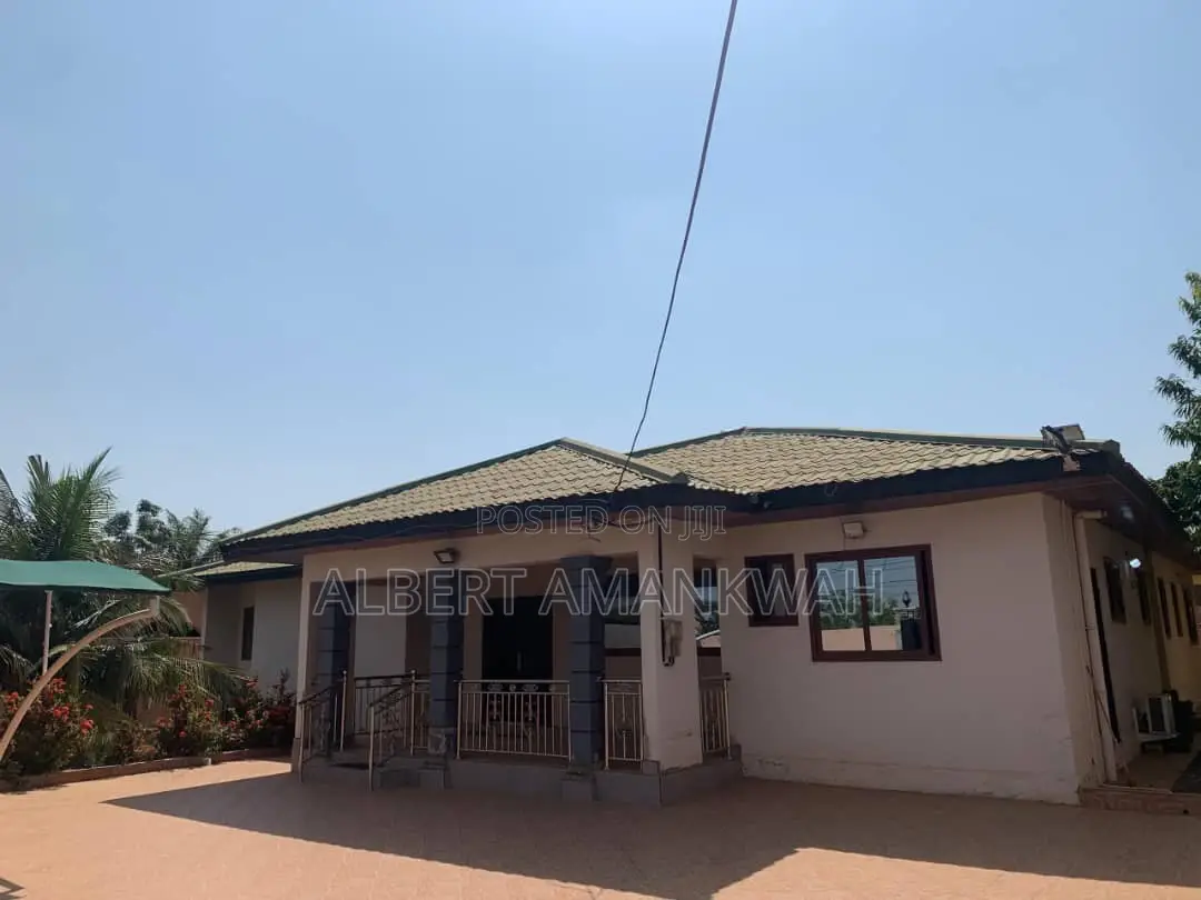 4bdrm House in Lena’S House, Accra Metropolitan for sale in Accra Metropolitan