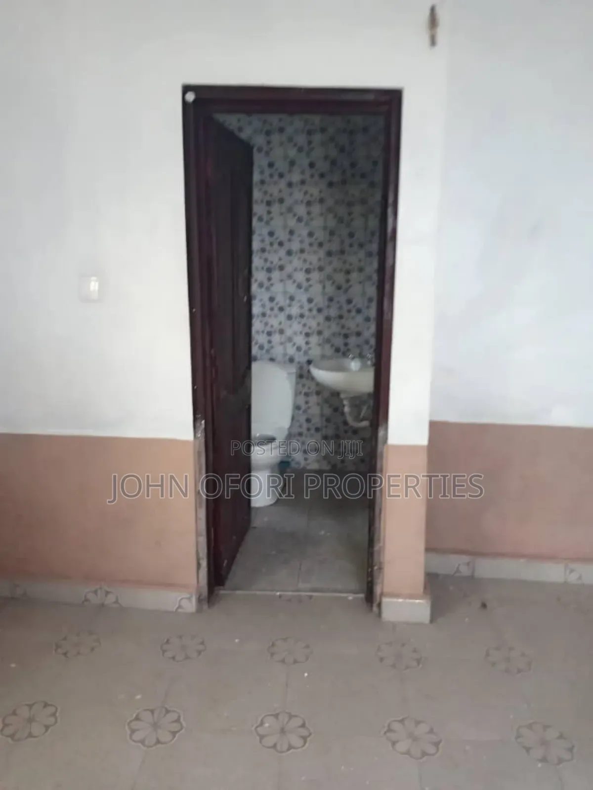 2bdrm Apartment in Tech Kotei D N D, Kumasi Metropolitan for rent in Kumasi Metropolitan
