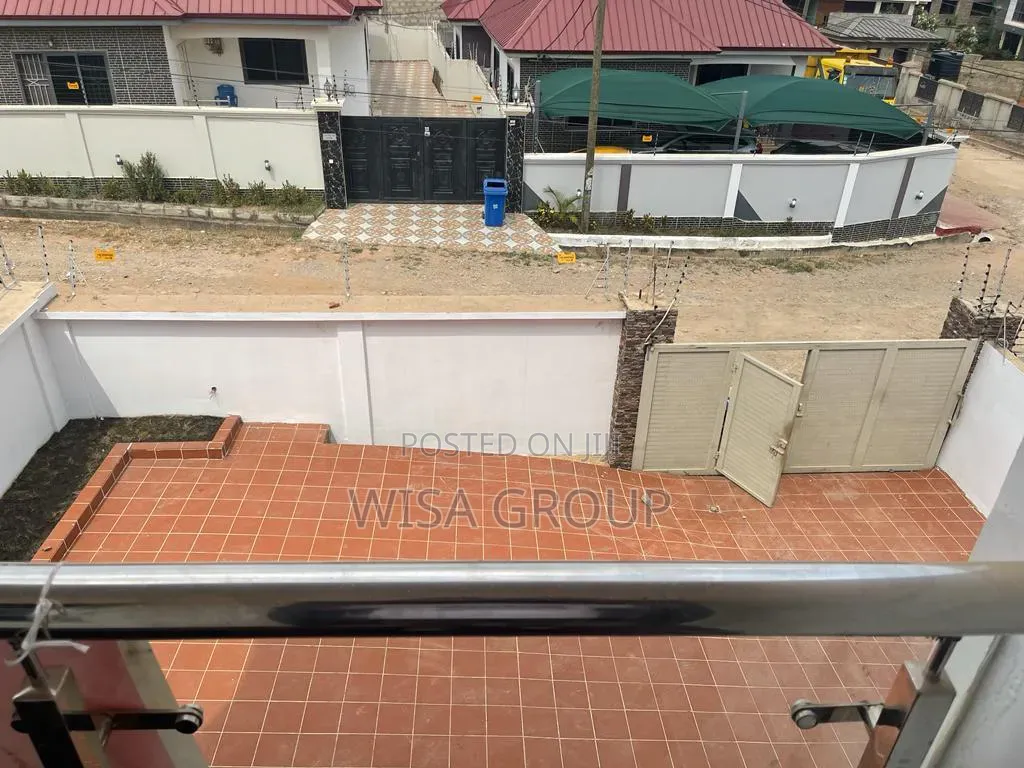 4bdrm Duplex in Wisa Group, Accra Metropolitan for rent in Accra Metropolitan